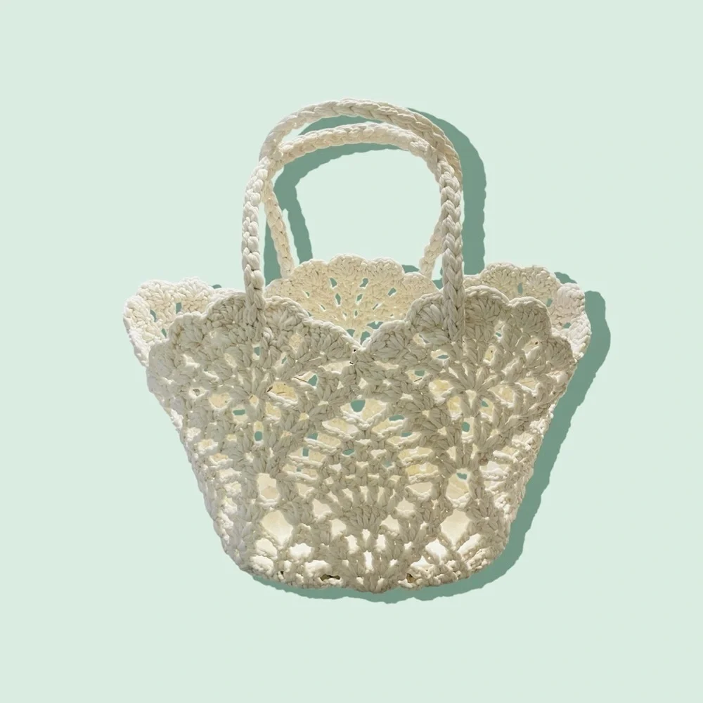 Paula Echevarría Crochet Bucket Bag Elegant Cream Crochet Tote Bag